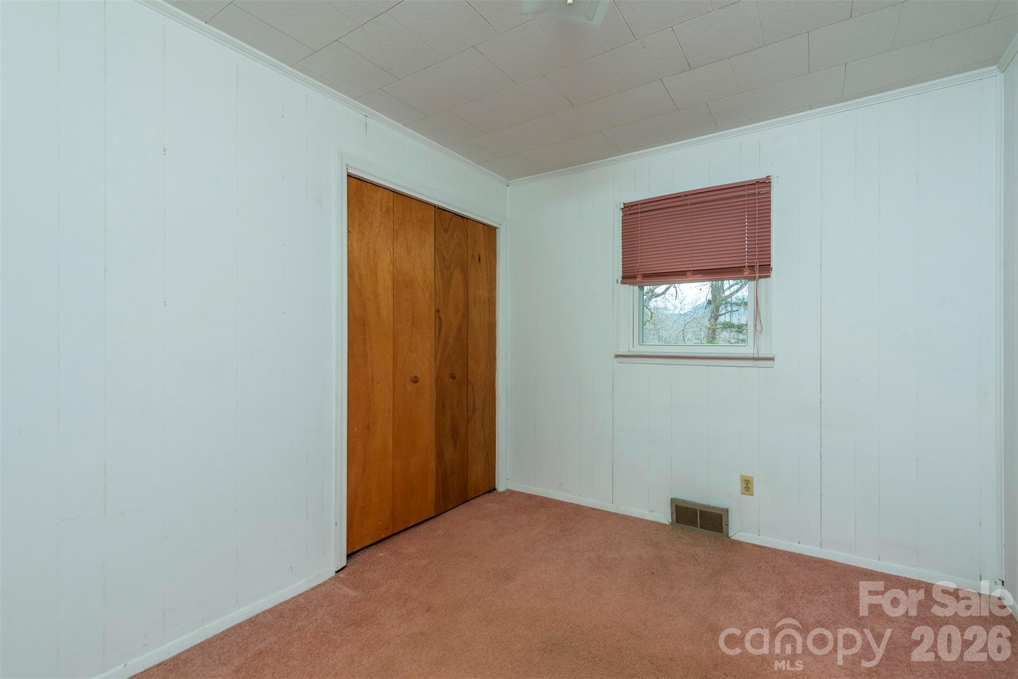 175 River Lane Canton, NC 28716 - Photo 20 of 35 a view of an empty room