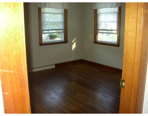 24 Winslow Road Beverly, MA 01915 - Photo 6 of 9 Gallery Image 6