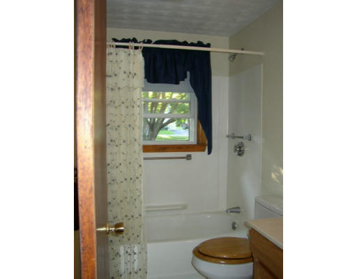 24 Winslow Road Beverly, MA 01915 - Photo 8 of 9 Gallery Image 8