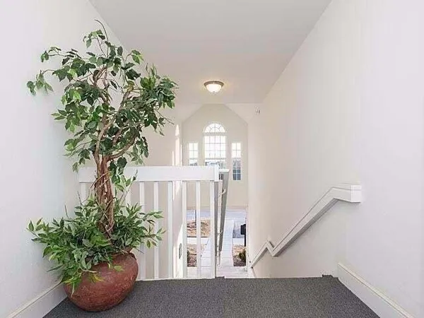 $2,000 | 1045 East Summerfield Glen Circle, Unit 56, Ann Arbor, MI 48103