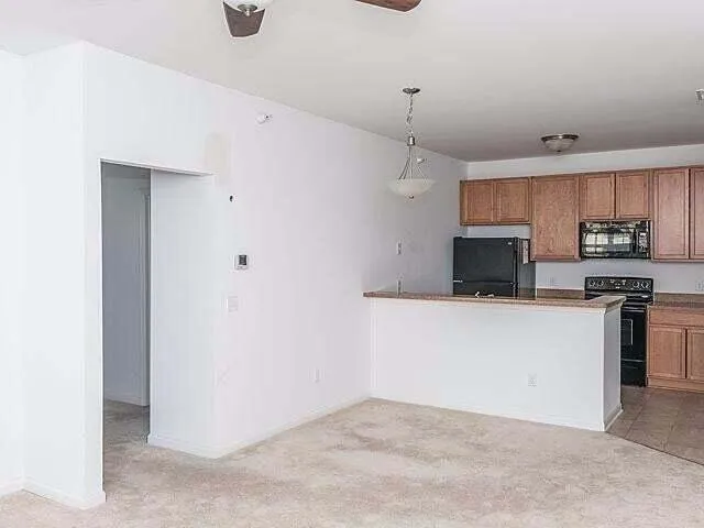 $1,900 | 1045 East Summerfield Glen Circle, Unit 56, Ann Arbor, MI 48103