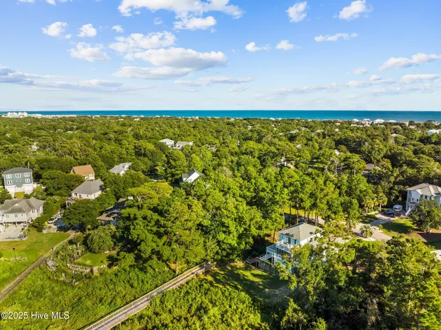 $1,150,000 | 9804 Clarendon Drive, Emerald Isle, NC 28594