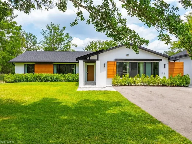 $1,949,000 | 5237 Cherry Wood Drive, Naples, FL 34119