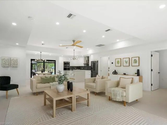 $1,949,000 | 5237 Cherry Wood Drive, Naples, FL 34119