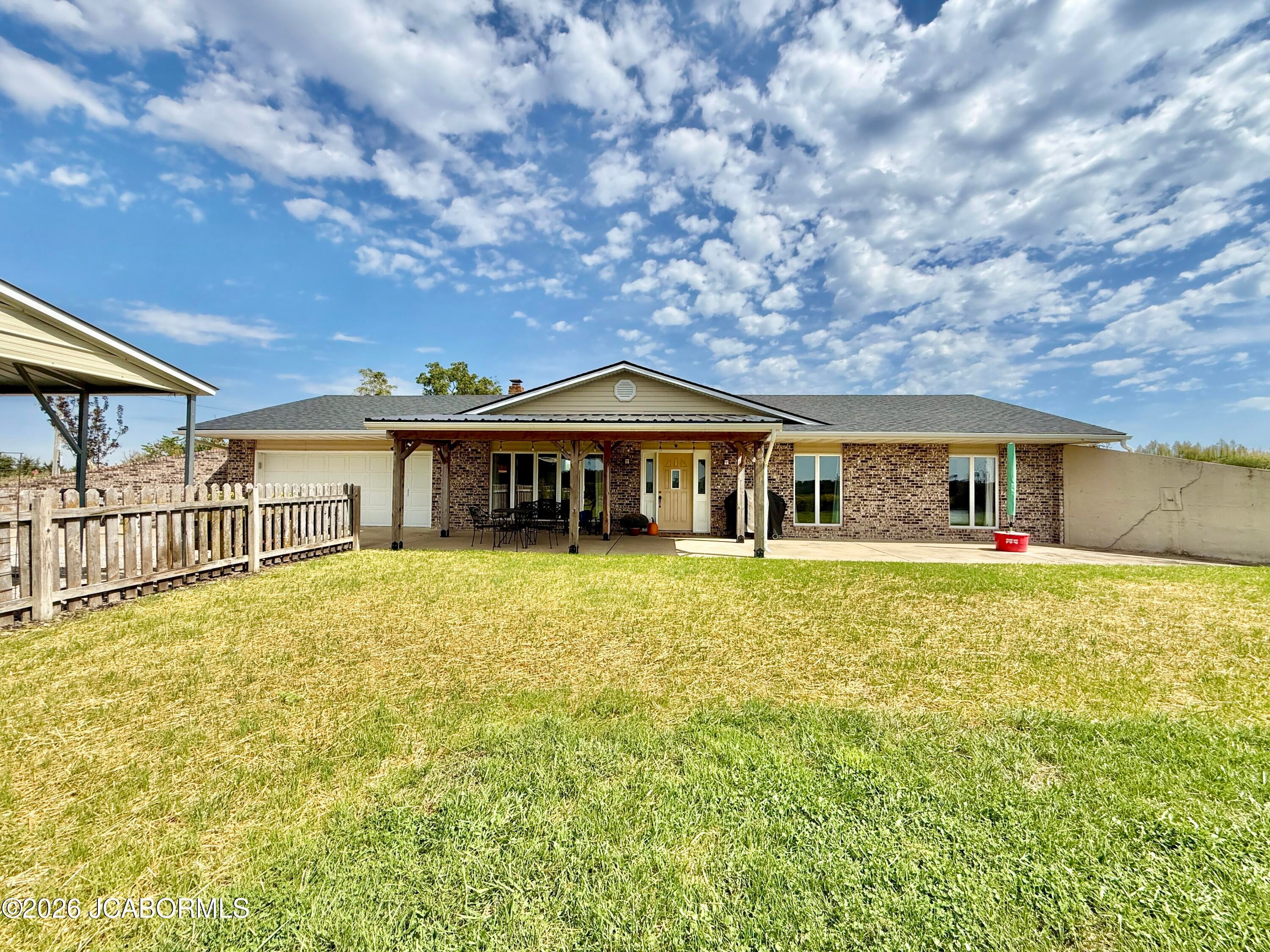 57245 String Creek Road California, MO 65018 - Photo 2 of 38 Gallery Image 2