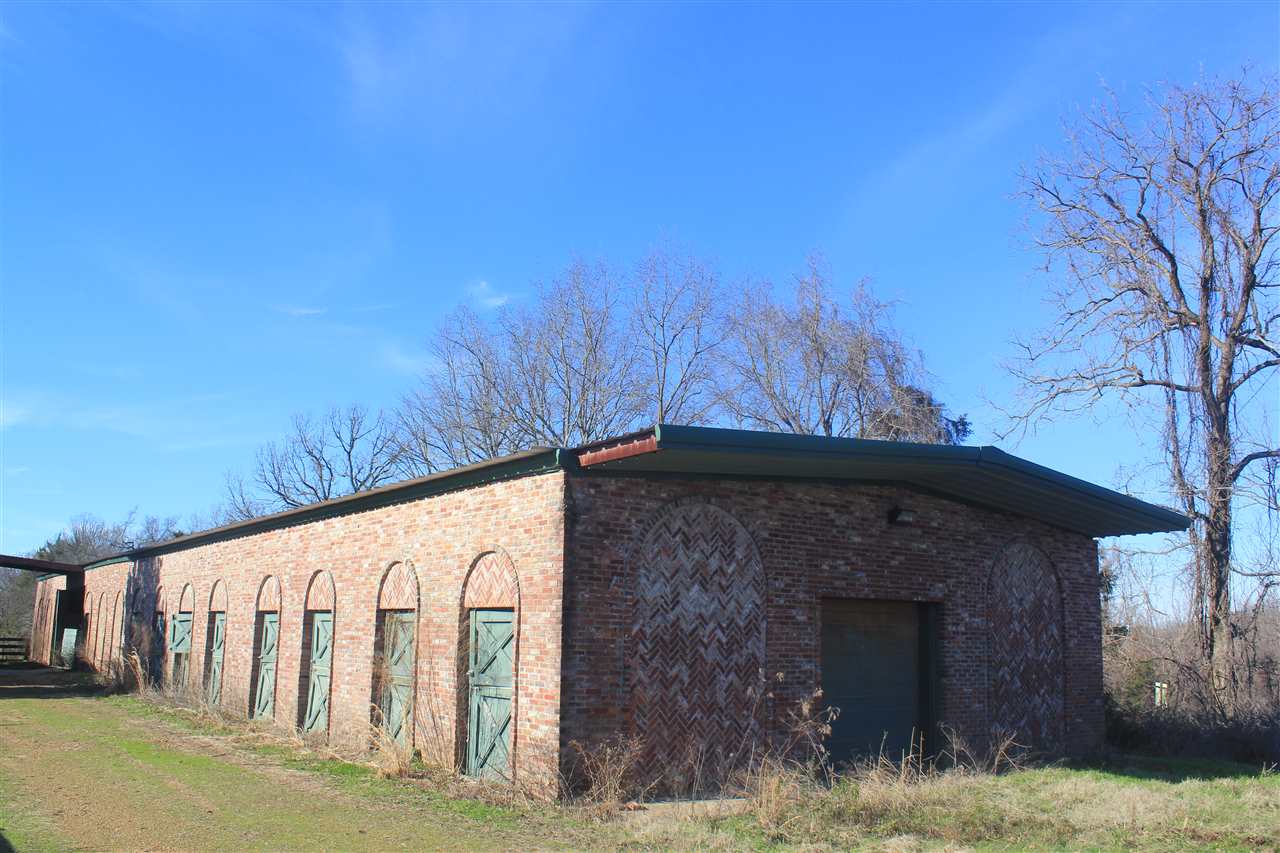 1365 Clanton Road Coldwater, MS 38618 - Photo 22 of 25 Gallery Image 22