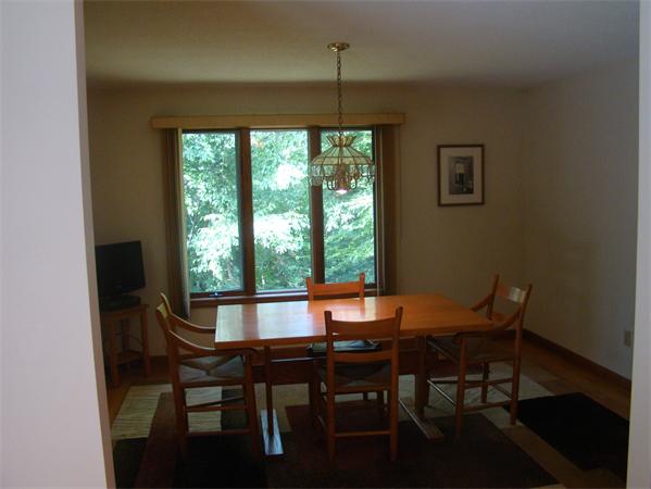 17 Manhan Road Southampton, MA 01073 - Photo 7 of 17