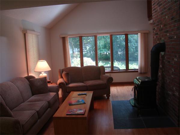 17 Manhan Road Southampton, MA 01073 - Photo 9 of 17