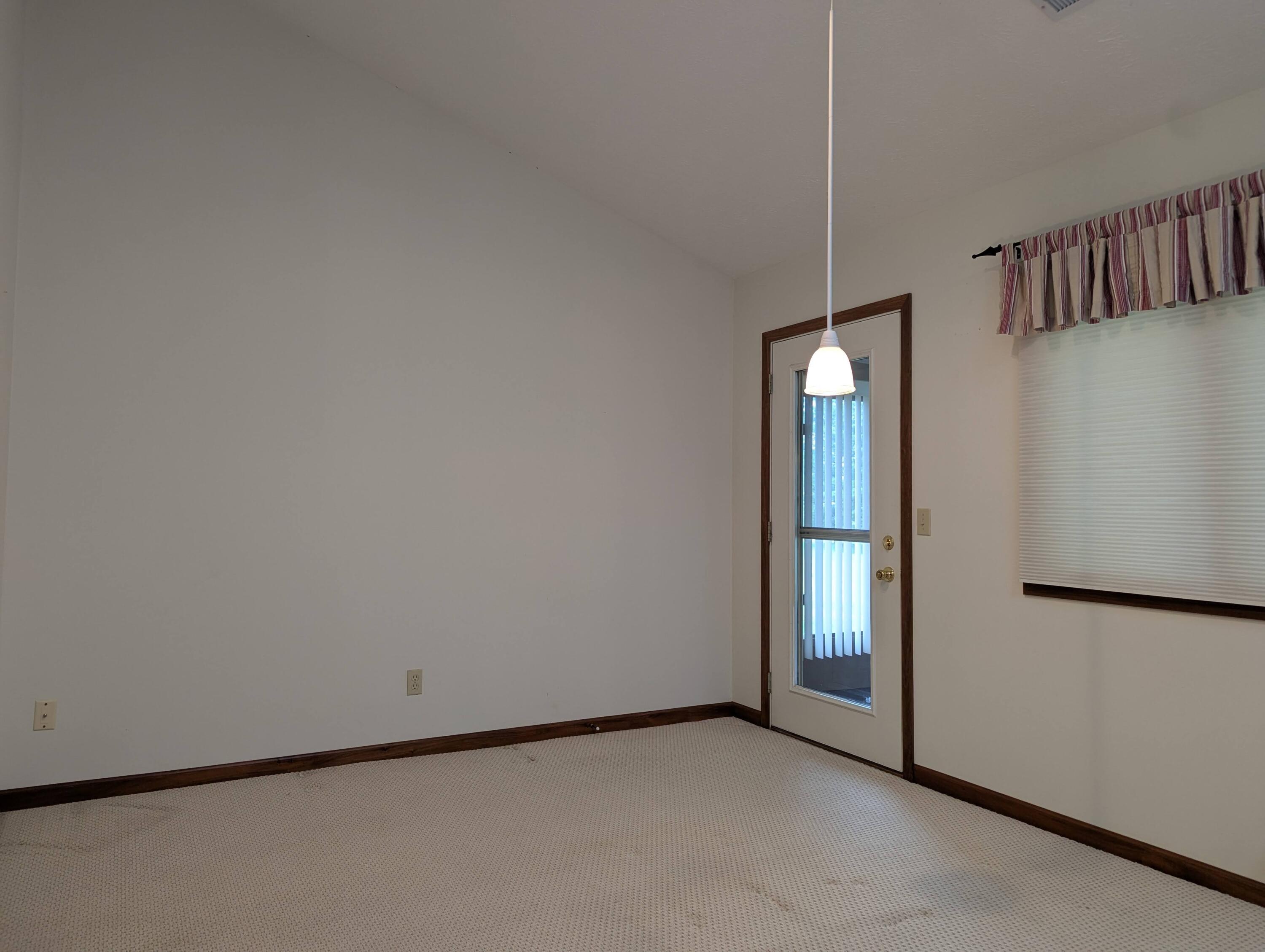 5678 Fox Ridge Drive Springfield, OH 45503 - Photo 8 of 30