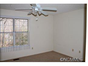 21-23 Rocking Porch Road Asheville, NC 28805 - Photo 13 of 20 Gallery Image 13