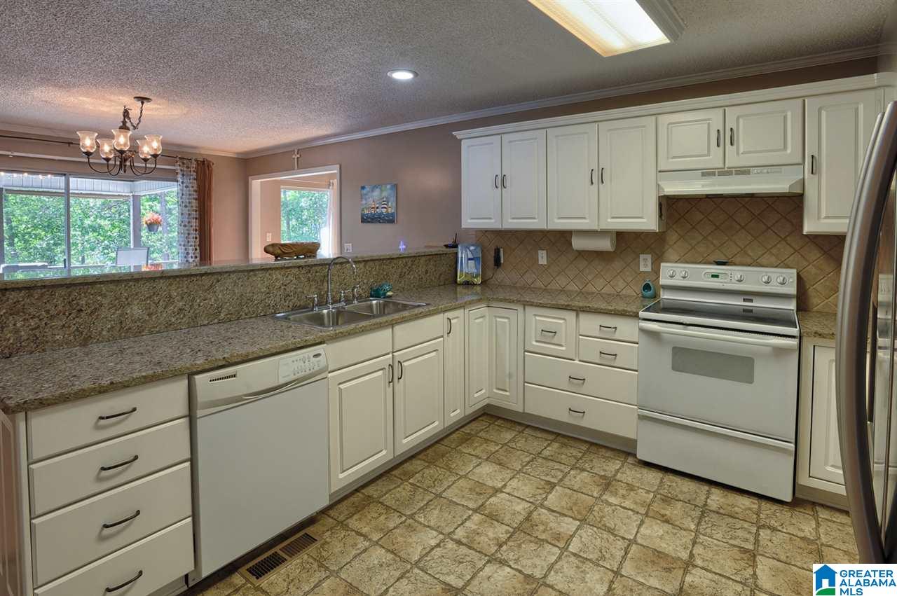 60 Pleasure Point Talladega, AL 35160 - Photo 2 of 24