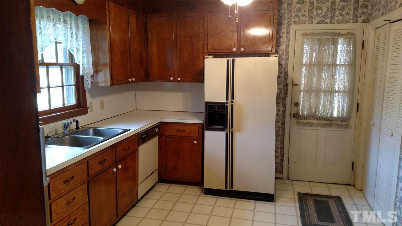 1216 Fairlane Road Cary, NC 27511 - Photo 2 of 9 Gallery Image 2