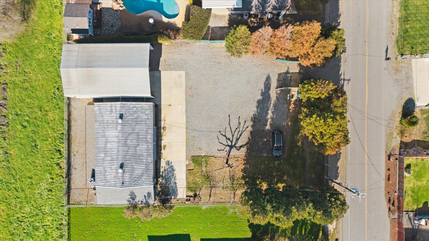 8335 Bailey Road Yuba City, CA 95993 - Photo 47 of 56 aerial view of a residential apartment building with a yard