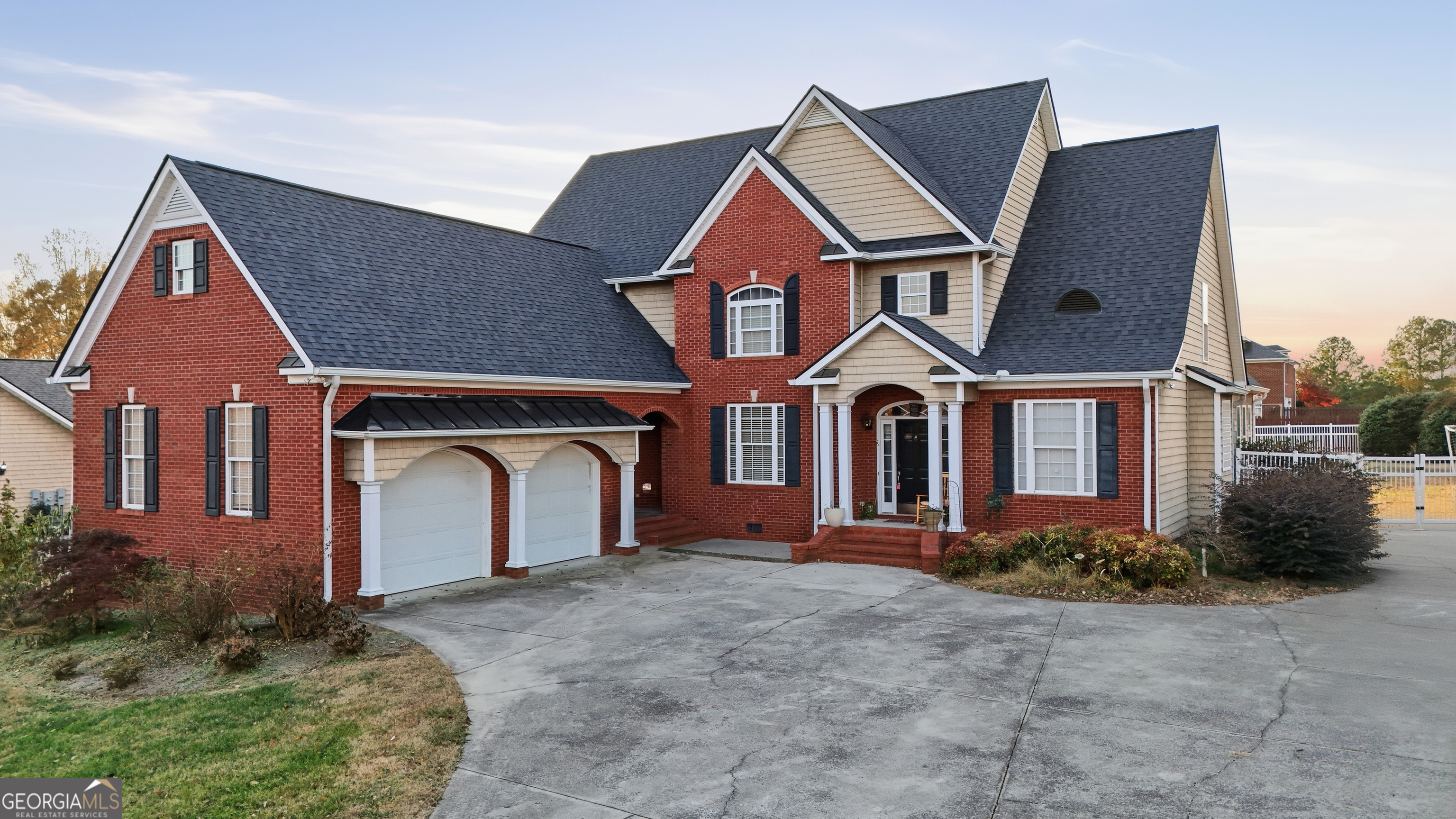 504 Ridge Pointe Lane Cohutta, GA 30710 - Photo 2 of 58 a front view of a house with garden