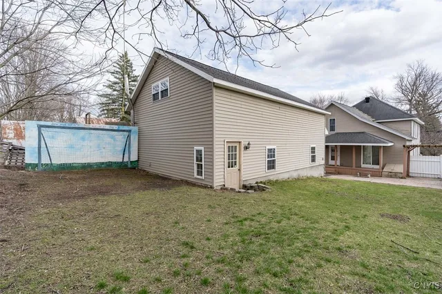 $2,100 | 5383 Bostwick Street, Lowville, NY 13367