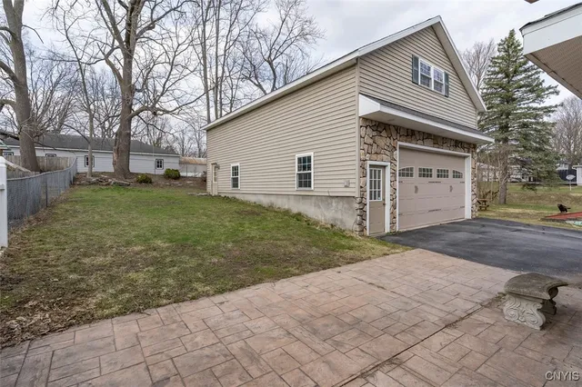 $2,100 | 5383 Bostwick Street, Lowville, NY 13367