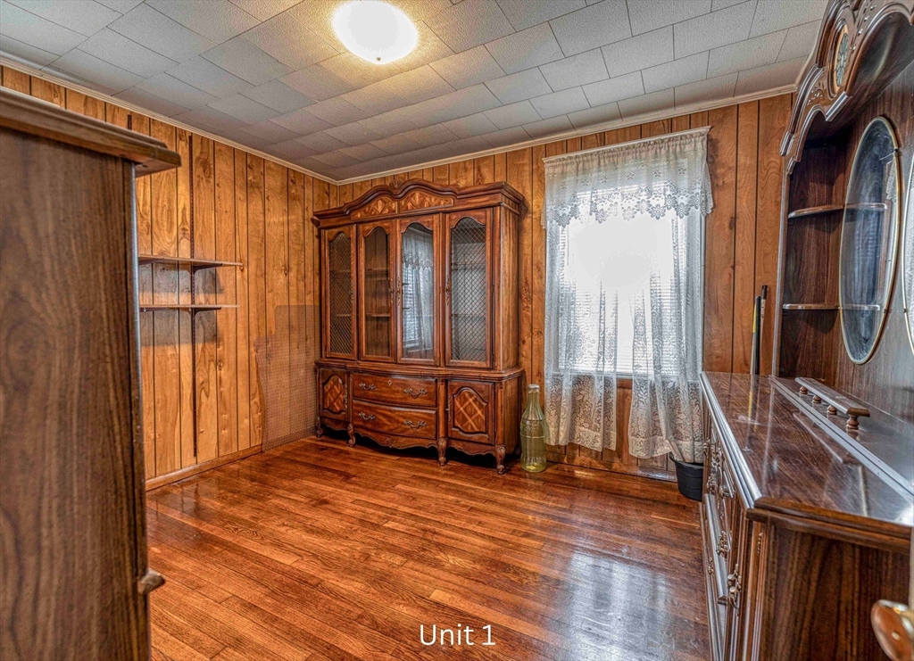 781 Eastern Avenue Fall River, MA 02723 - Photo 4 of 39