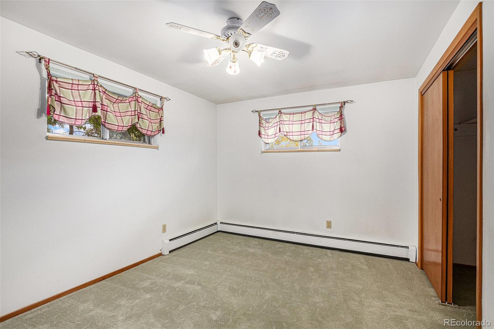 3906 Hoyt Court Wheat Ridge, CO 80033 - Photo 23 of 40