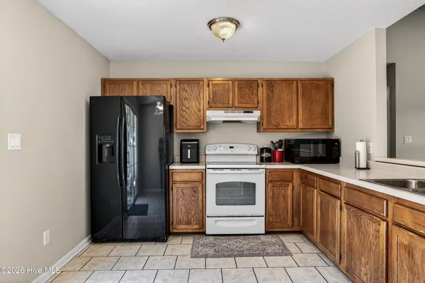 $258,000 | 127 Glenwood Drive, Hubert, NC 28539