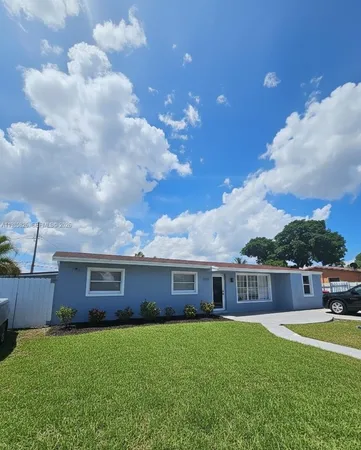 $2,900 | 4970 Northwest 182nd Street, Miami Gardens, FL 33055