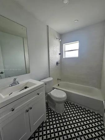 $2,900 | 4970 Northwest 182nd Street, Miami Gardens, FL 33055