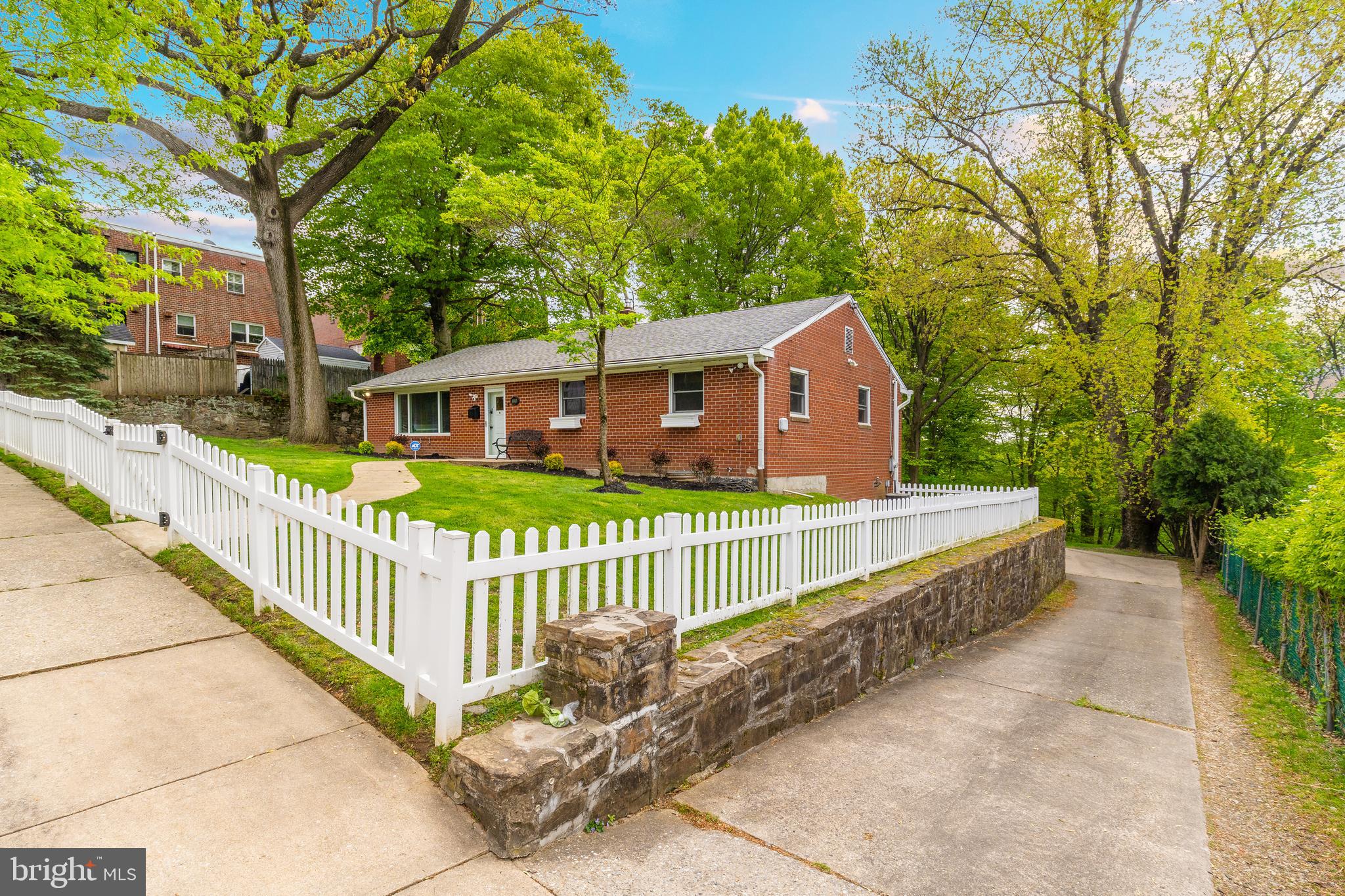 6910 Cliff Road Philadelphia, PA 19128 - Photo 19 of 23