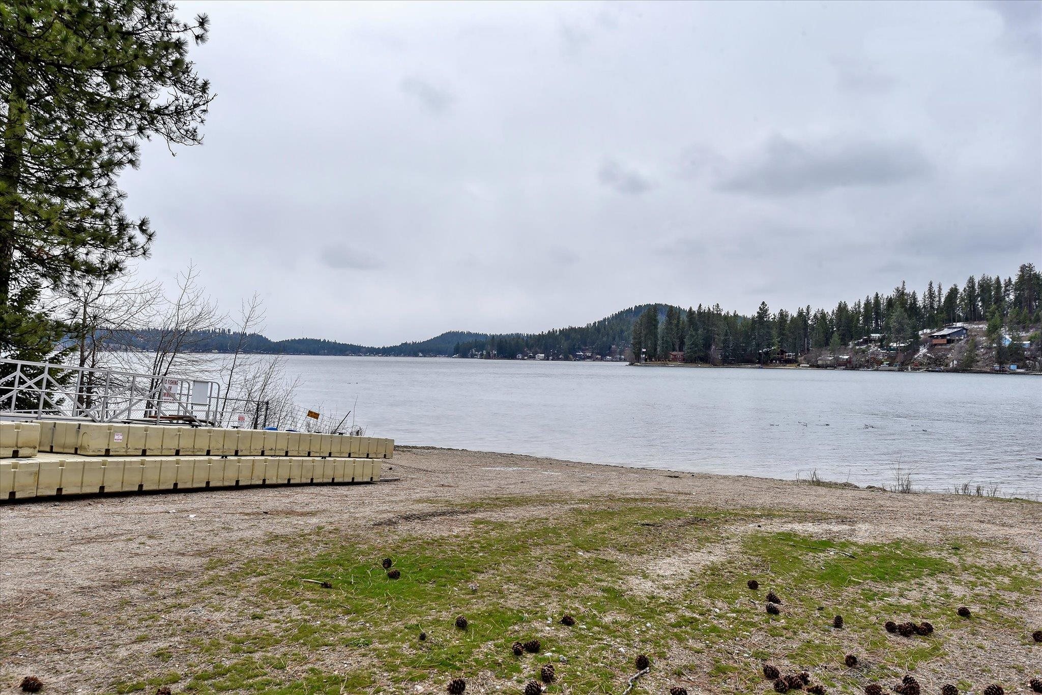 40501 Lakeside Road Loon Lake, WA 99148 - Photo 18 of 33 Gallery Image 18
