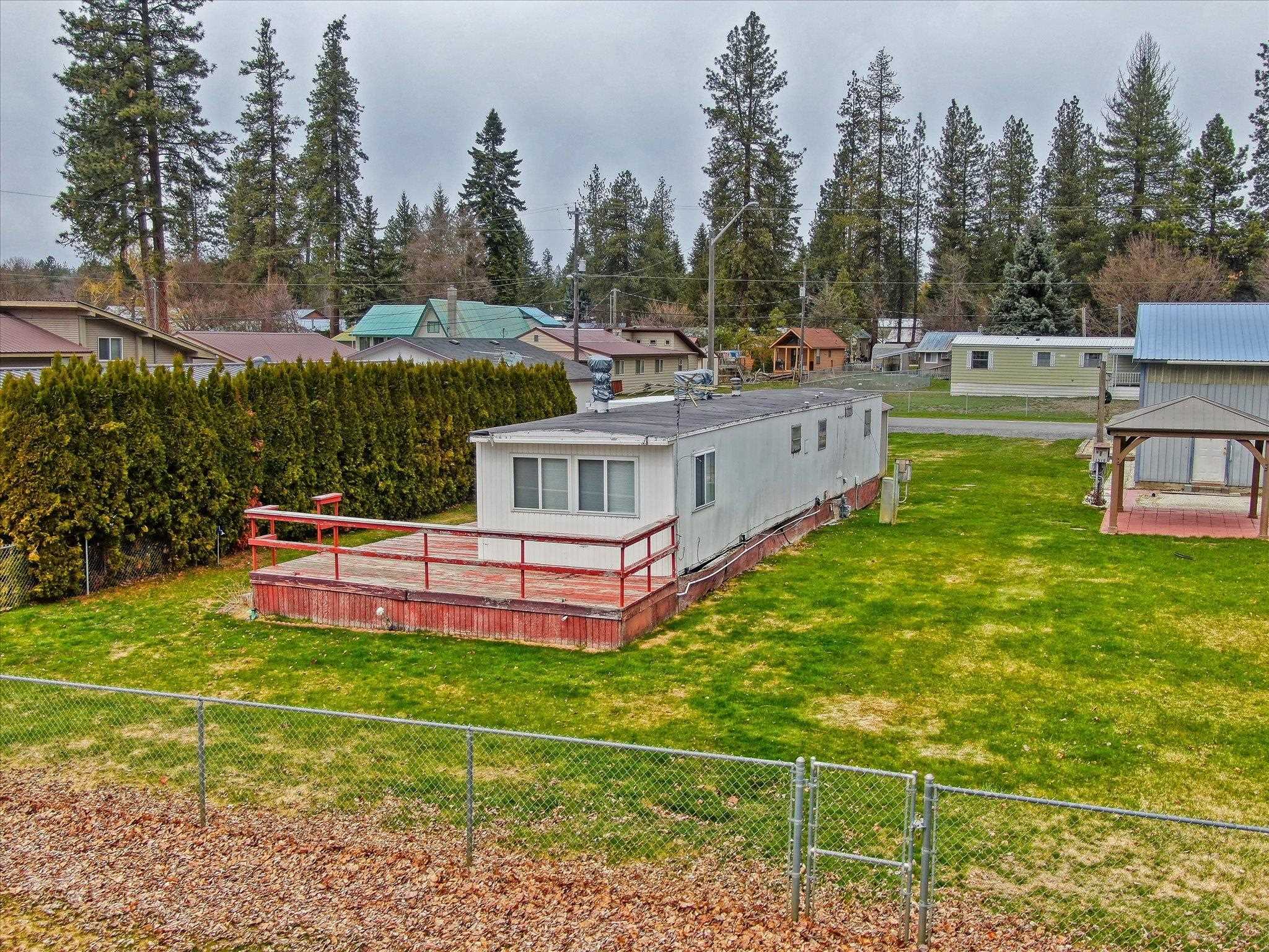 40501 Lakeside Road Loon Lake, WA 99148 - Photo 30 of 33 Gallery Image 30