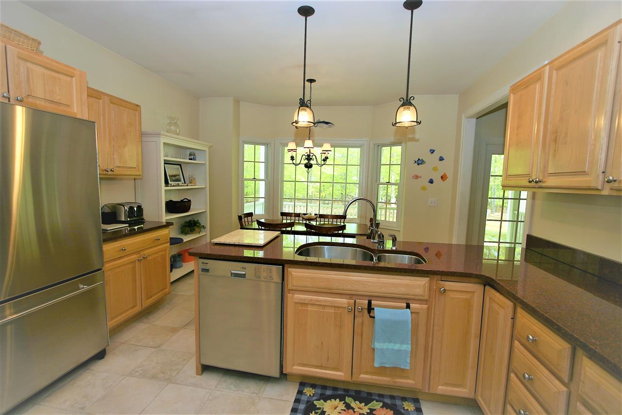 126 Spruce Road Wolfeboro, NH 03894 - Photo 2 of 22 Gallery Image 2