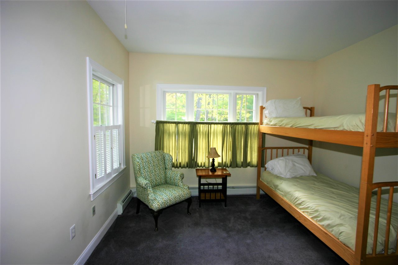 126 Spruce Road Wolfeboro, NH 03894 - Photo 11 of 22 Gallery Image 11