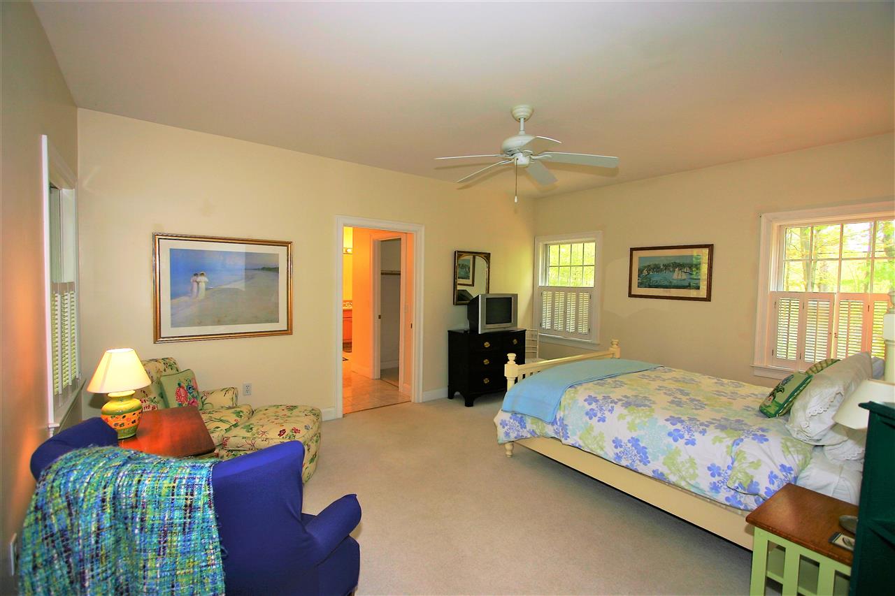 126 Spruce Road Wolfeboro, NH 03894 - Photo 13 of 22 Gallery Image 13