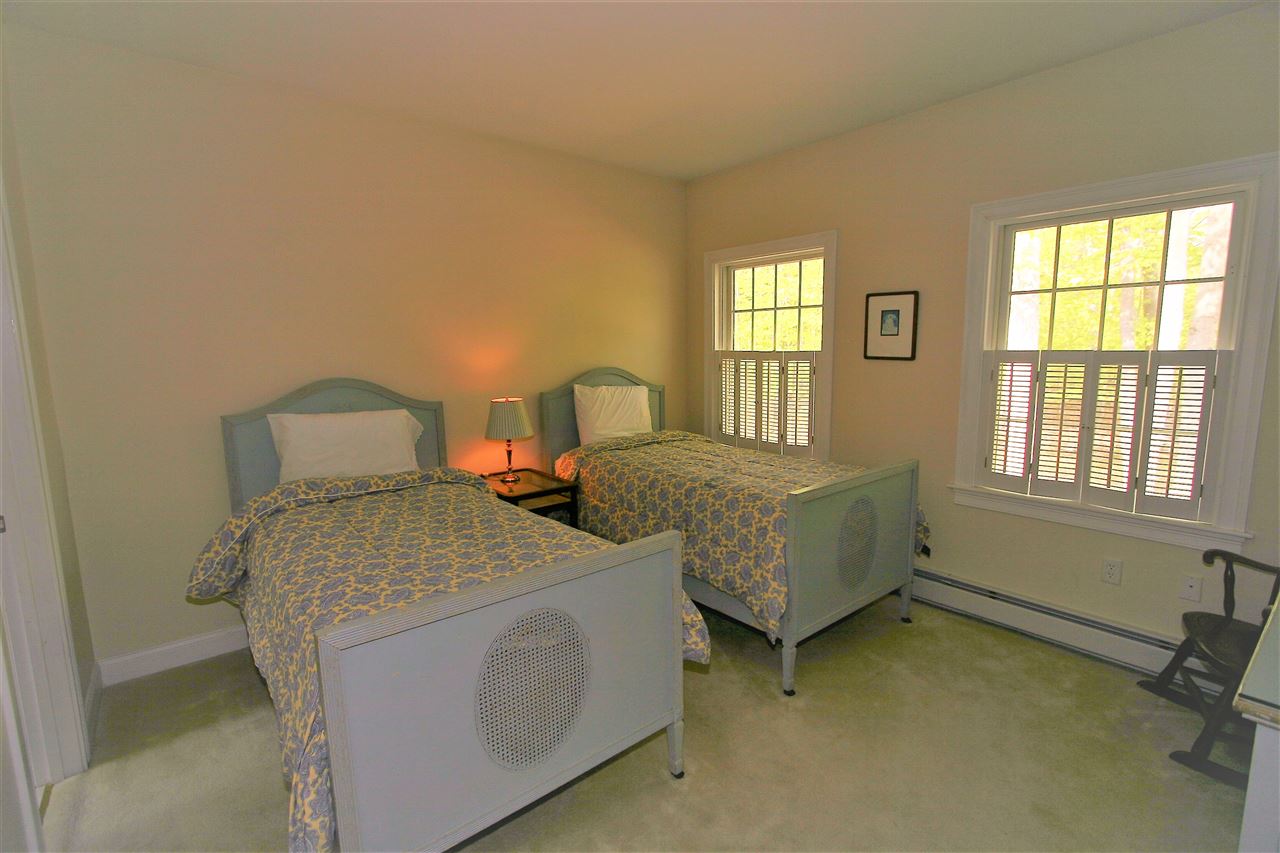 126 Spruce Road Wolfeboro, NH 03894 - Photo 18 of 22 Gallery Image 18
