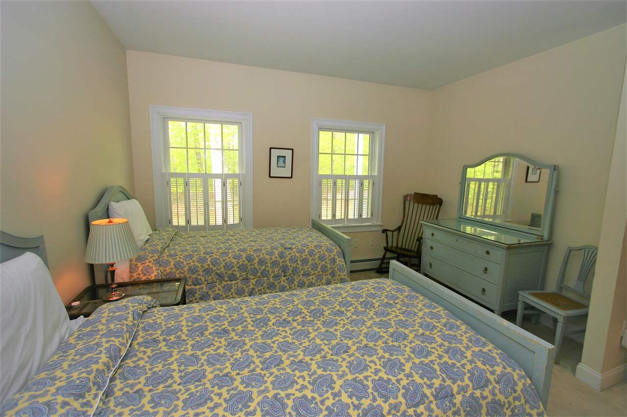 126 Spruce Road Wolfeboro, NH 03894 - Photo 20 of 22 Gallery Image 20