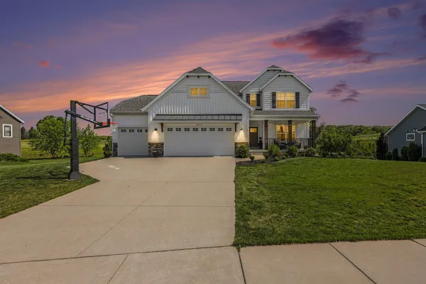 $650,000 | 4177 Boulder View Drive Northeast, Belmont, MI 49306