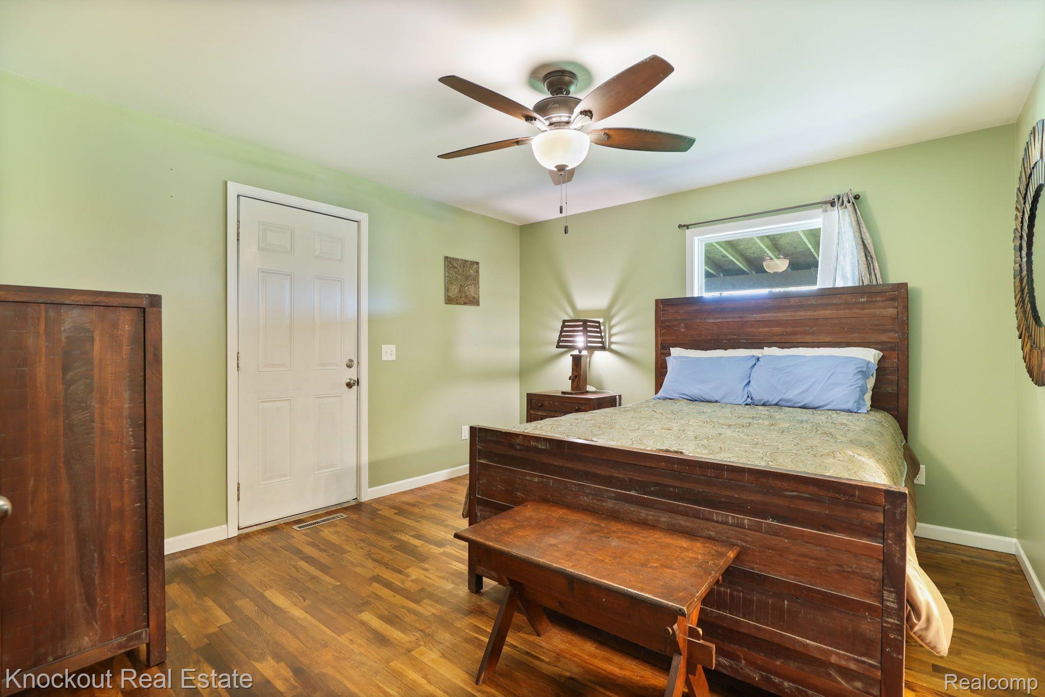 8411 Barnes Road Millington, MI 48746 - Photo 19 of 53 Gallery Image 19