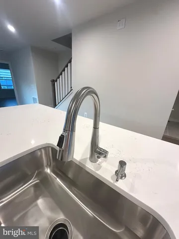a close view of sink