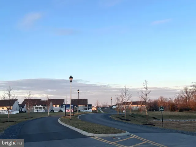 a close up of a washer and dryer