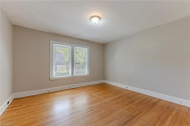 $327,000 | 122 Rosedale Circle, Winston-Salem, NC 27106