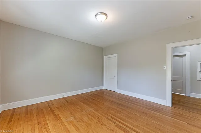 $327,000 | 122 Rosedale Circle, Winston-Salem, NC 27106