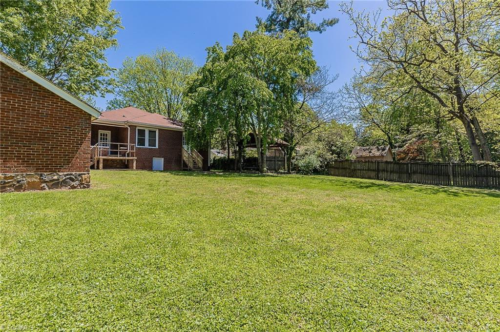 122 Rosedale Circle Winston-Salem, NC 27106 - Photo 21 of 28