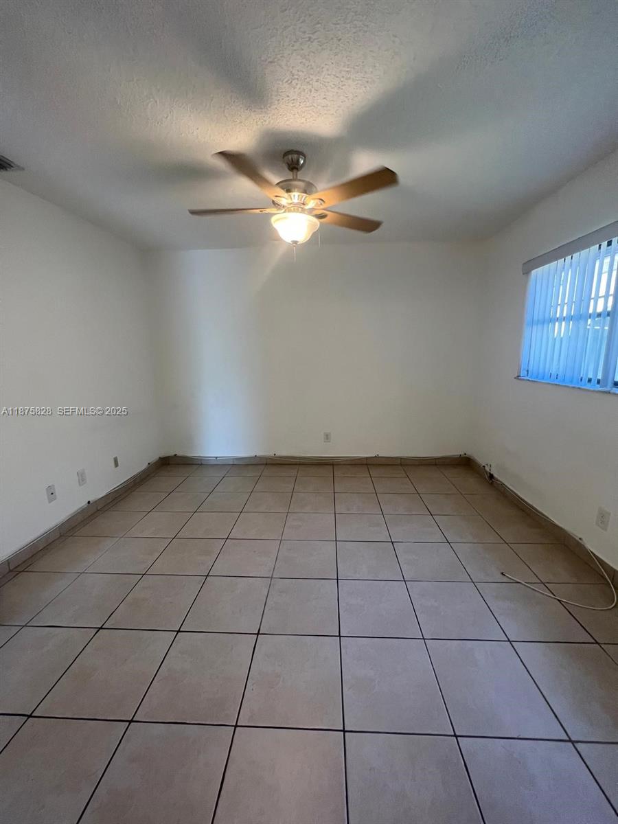 1670 Harding Street Hollywood, FL 33020 - Photo 11 of 19