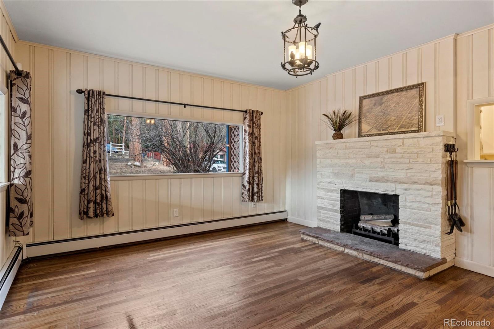 28254 Kinnikinnick Road Evergreen, CO 80439 - Photo 7 of 31 Gallery Image 7