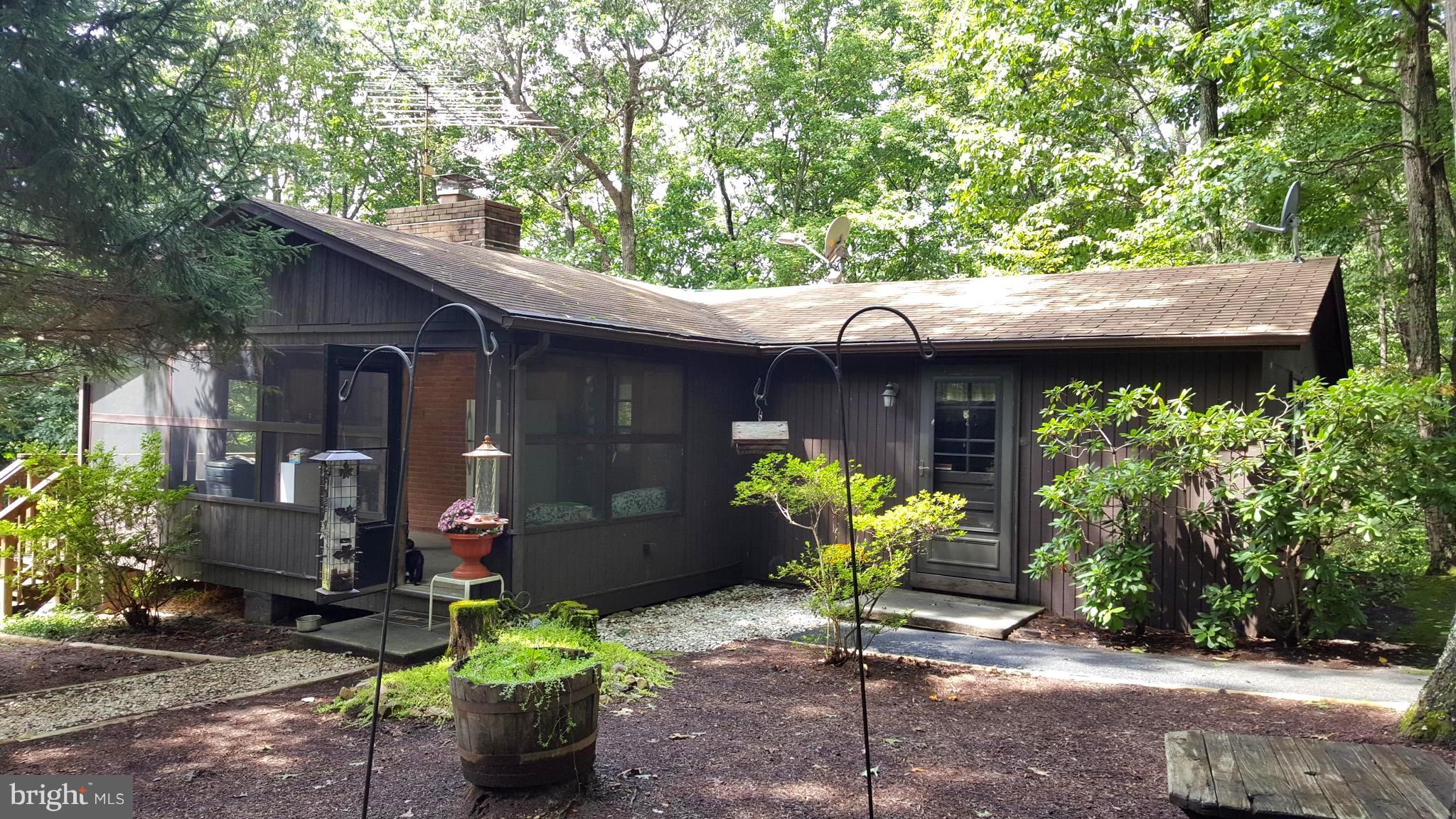 39 Brook View Road Front Royal, VA 22630 - Photo 1 of 19 Exterior (Front)