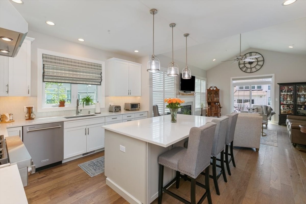 11 Hummingbird Way, Unit 11 Methuen, MA 01844 - Photo 13 of 34