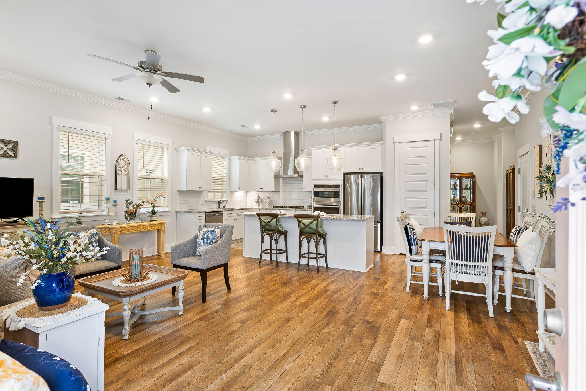 3508 Habenaria Rd Mount, Unit 15 Mount Pleasant, SC 29466 - Photo 3 of 18 5-web-or-mls-3508 Habenaria Rd 15 Coasta