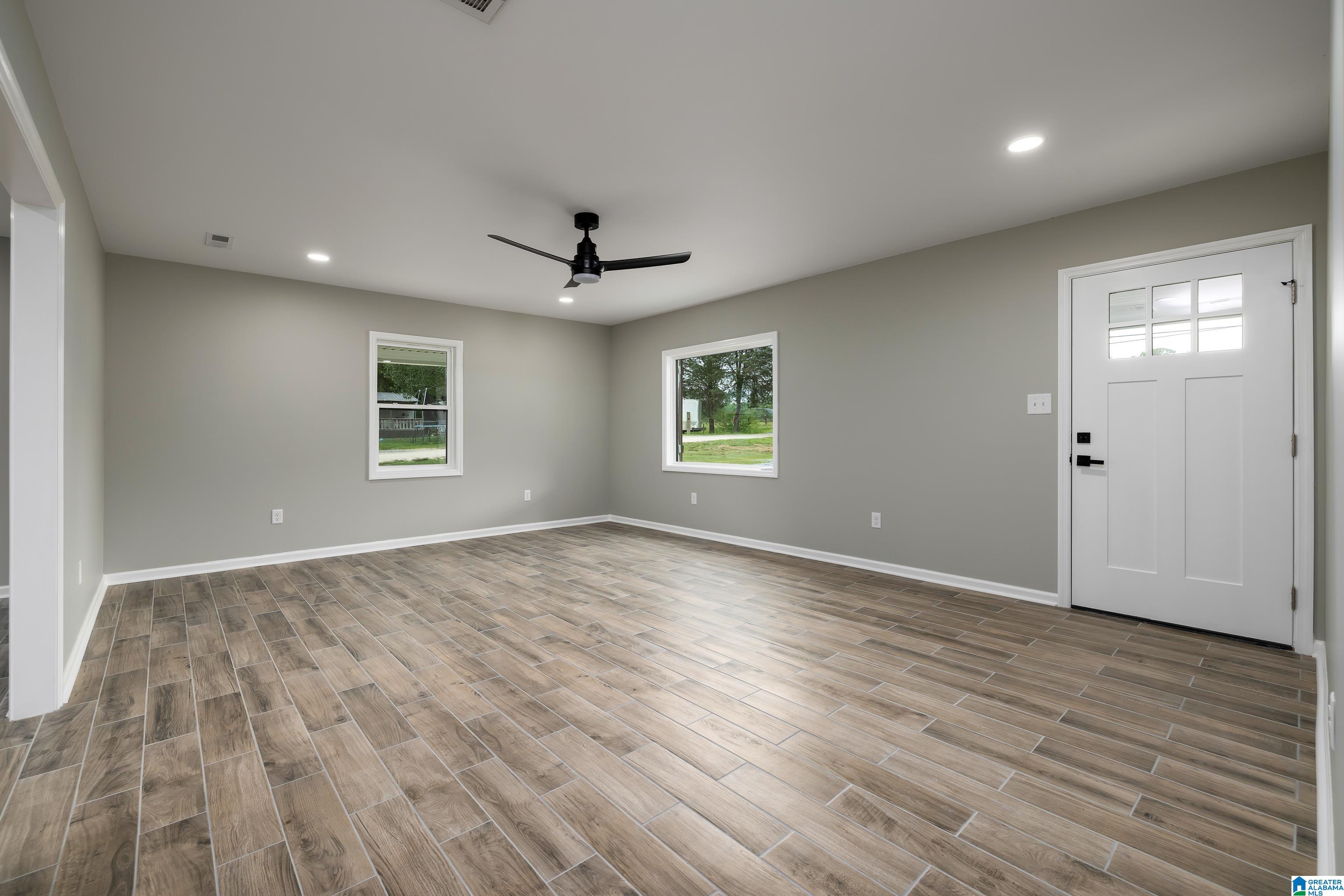 2006 Pine Dale Road Ashville, AL 35953 - Photo 8 of 32