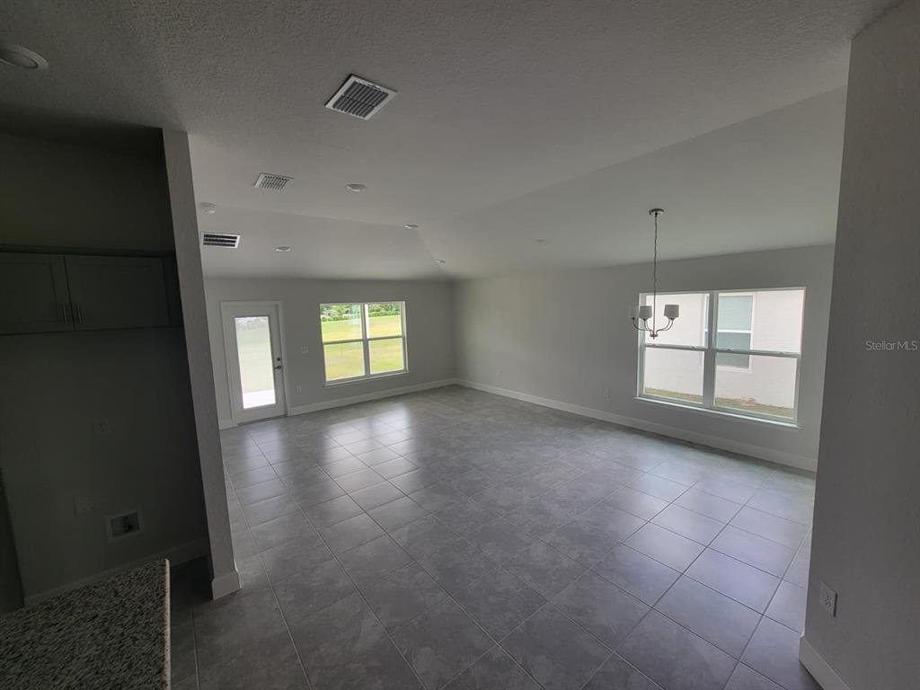 2170 Northwest 23rd Loop Ocala, FL 34475 - Photo 3 of 19