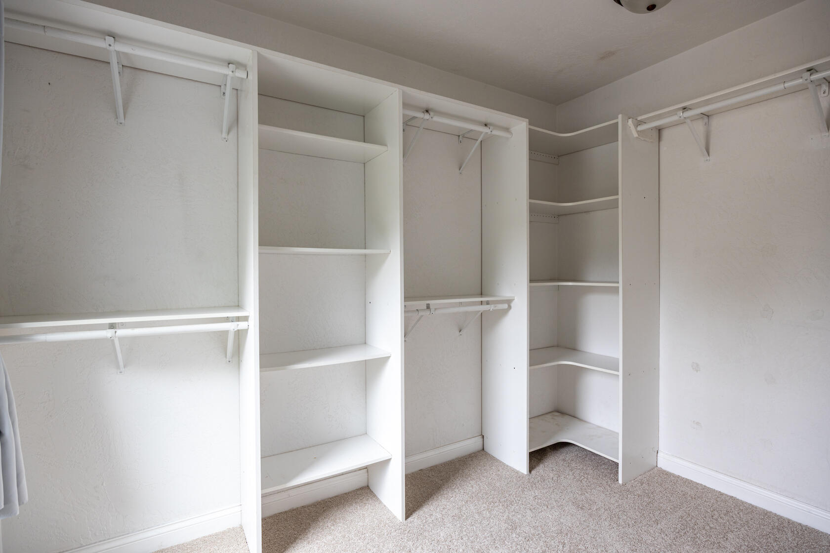 138 North Locust Street Appleton, WI 54914 - Photo 12 of 32 Massive Primary Closet