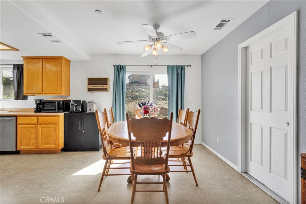 32361 Spinel Road Lucerne Valley, CA 92356 - Photo 9 of 45