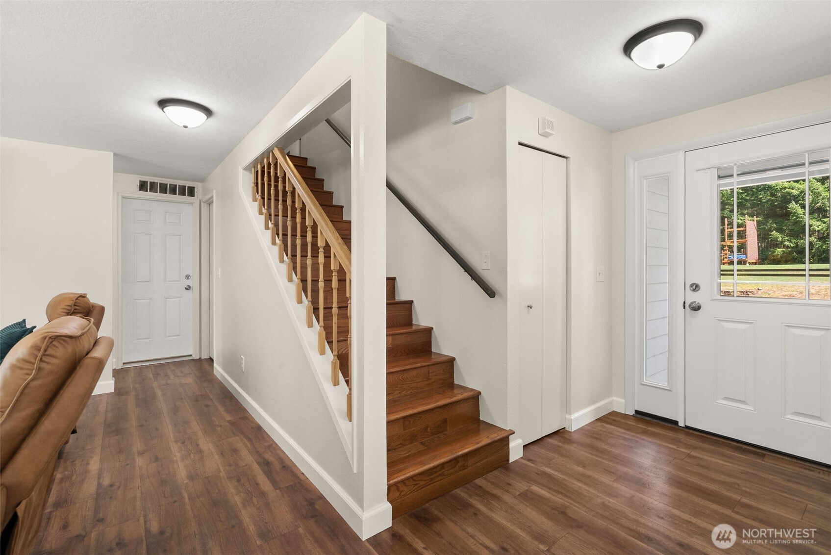 10544 Sidney Road Southwest Port Orchard, WA 98367 - Photo 15 of 40 Gallery Image 15